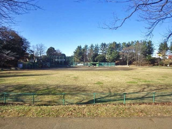 大津ヶ丘第一住宅6号棟(大津ケ丘中央公園)