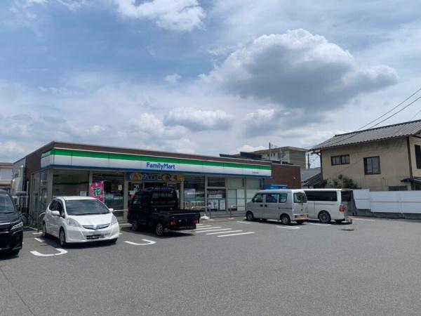 サーパス常盤平(ファミリーマート松戸牧の原店)