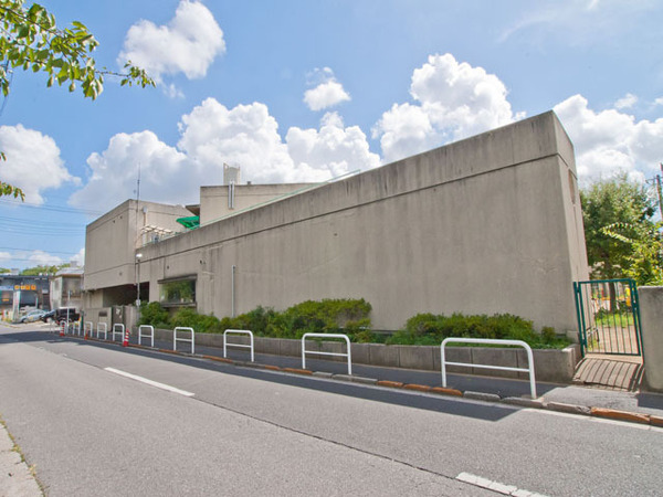 新松戸サンライトパストラル六番街Ｂ棟(松戸市立新松戸中央保育所)