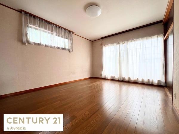 柏市松ケ崎の中古一戸建て(洋室)