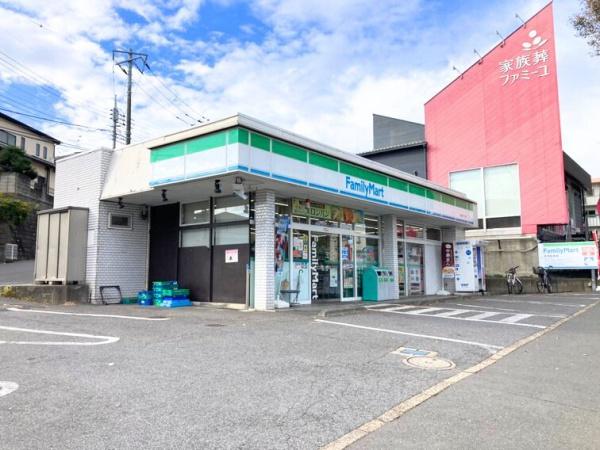 松戸市八ケ崎４丁目の土地(ファミリーマート小金原8丁目店)