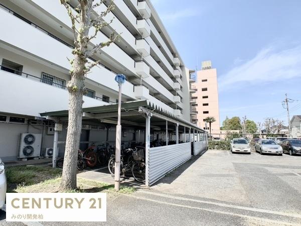 六実マンション