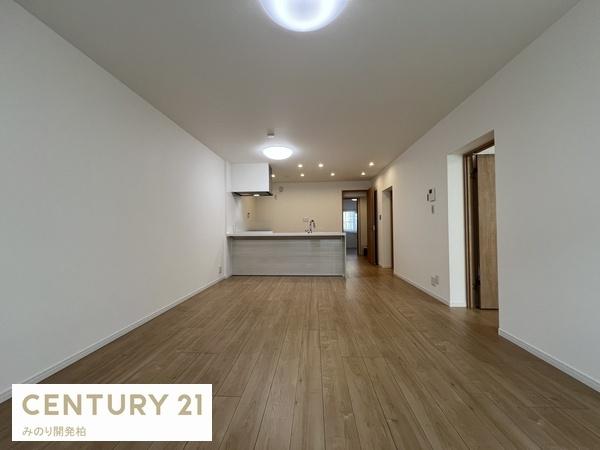 パシフィック鎌ヶ谷グリーンタウン7号棟(リビング)