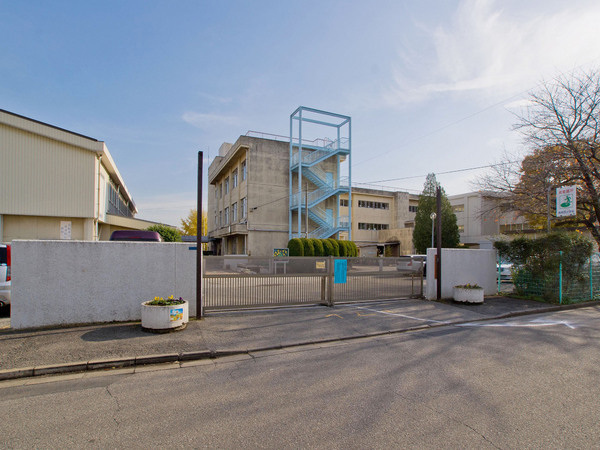 柏市しいの木台４丁目の中古一戸建て(柏市立高柳西小学校)