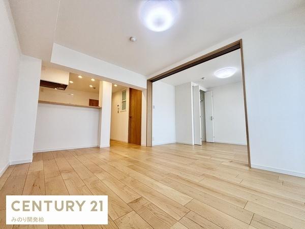 ピアコート六実