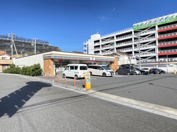 グリーンコーポ松戸みのり台(セブンイレブン松戸稔台５丁目店)