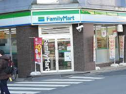 新松戸ハイツ(ファミリーマート新松戸1丁目店)