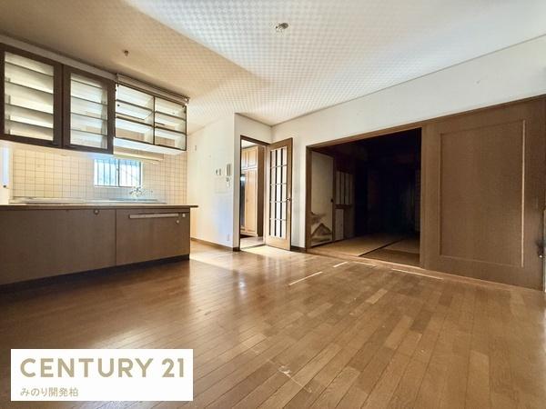 柏市光ケ丘３丁目の中古一戸建