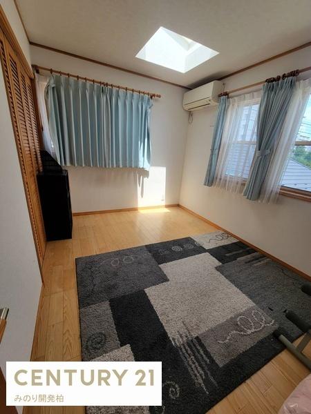 松戸市新松戸４丁目の中古一戸建て