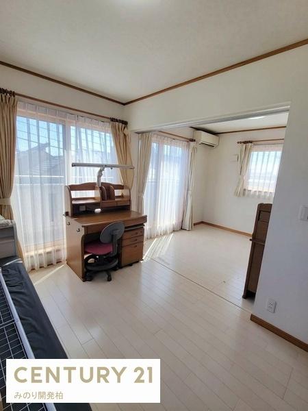 松戸市新松戸４丁目の中古一戸建て