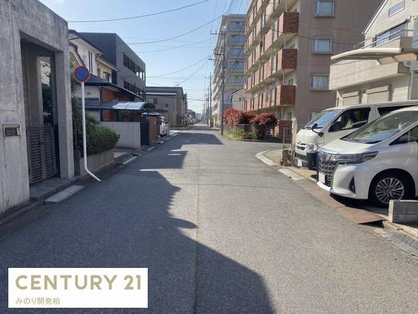 松戸市新松戸４丁目の中古一戸建て