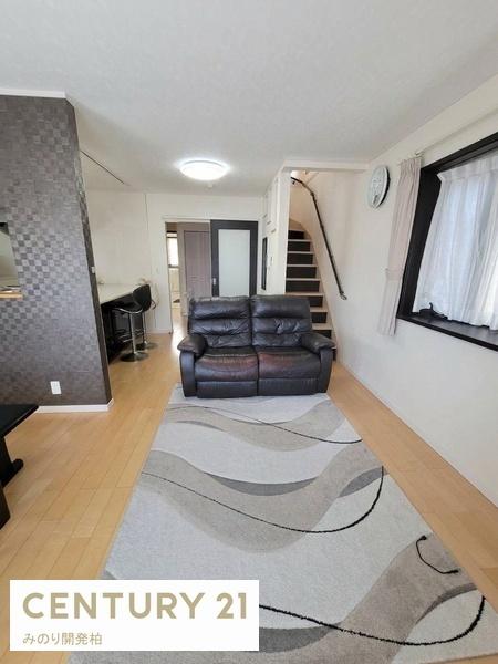 松戸市新松戸４丁目の中古一戸建て