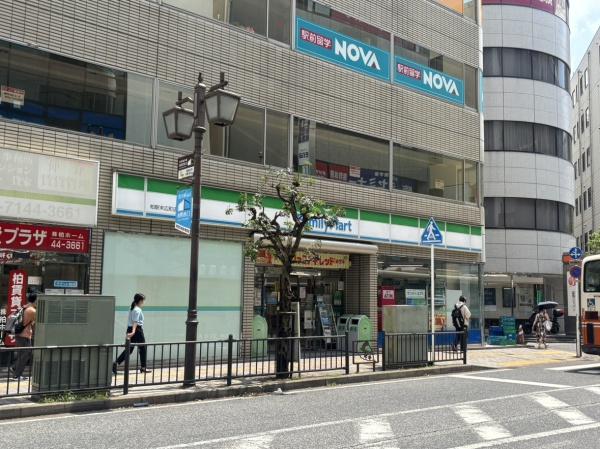 ライネスハイム柏(ファミリーマート柏末広町店)