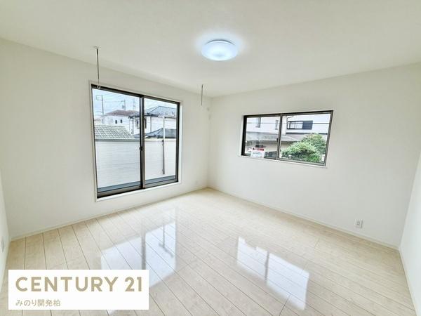 松戸市六実３丁目の中古一戸建て