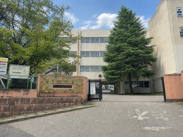 松戸市上本郷の中古一戸建て(松戸市立上本郷第二小学校)