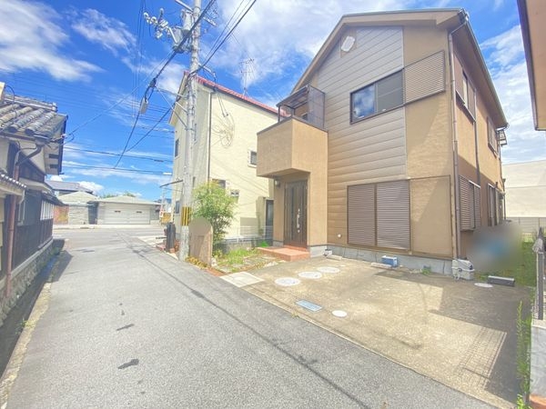橿原市高殿町の中古一戸建て