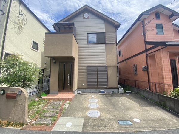 橿原市高殿町の中古一戸建て