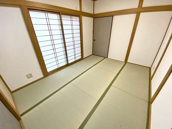 生駒市中菜畑２丁目の中古一戸建て
