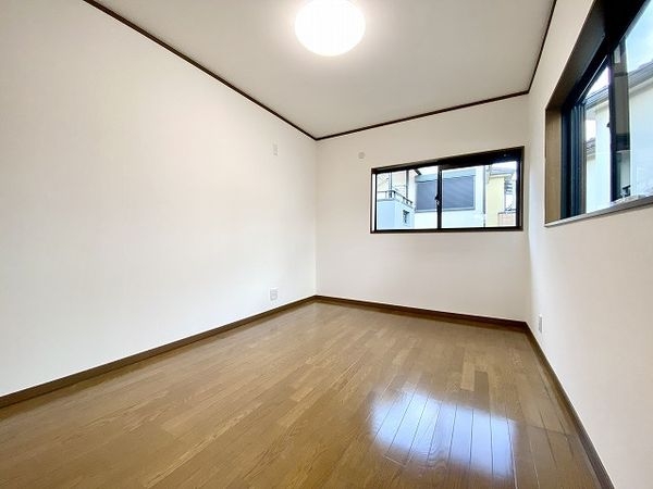 生駒市中菜畑２丁目の中古一戸建て