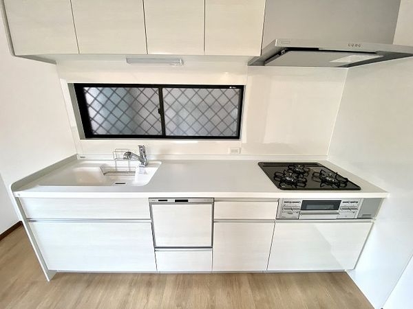 生駒市中菜畑２丁目　中古一戸建て