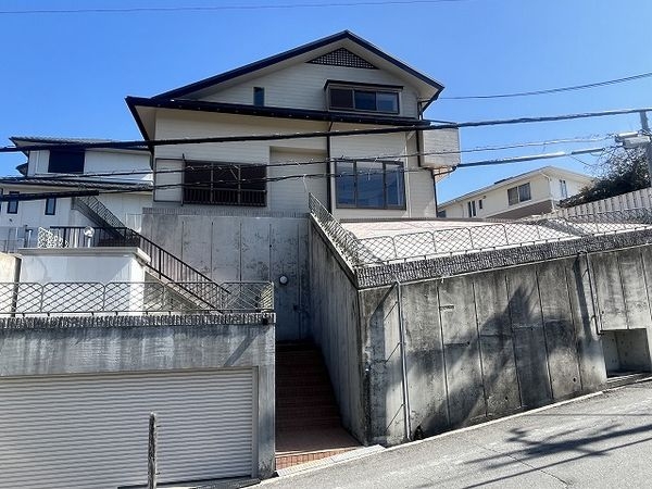 奈良市富雄北３丁目の中古一戸建て