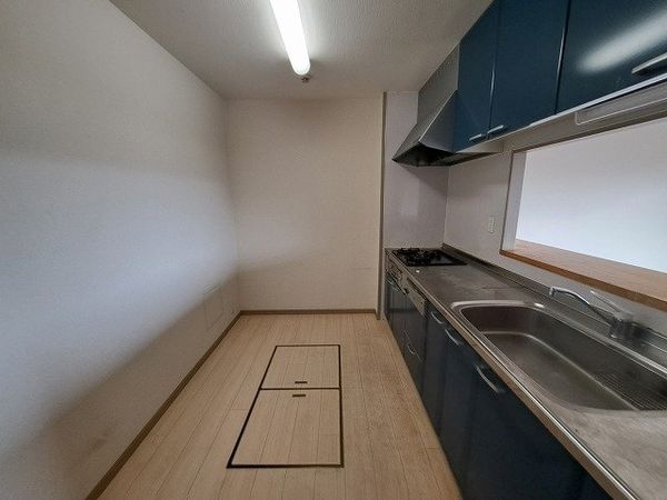 アコール学園前　中古マンション