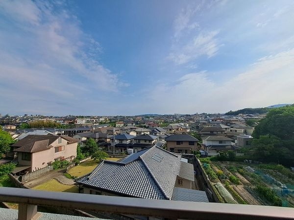 アコール学園前　中古マンション