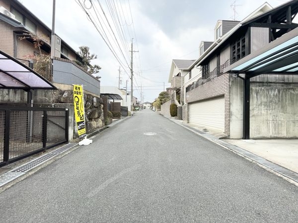 香芝市西真美１丁目の中古一戸建て