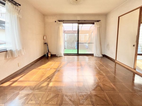 香芝市西真美１丁目の中古一戸建て