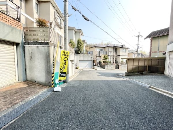 香芝市尼寺３丁目の中古一戸建て