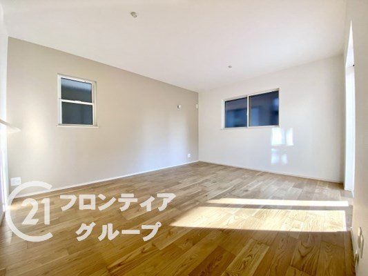 生駒郡斑鳩町目安４丁目の中古一戸建て
