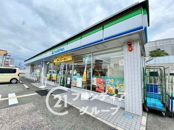 北葛城郡王寺町葛下１丁目の中古一戸建て(ファミリーマート王寺本町一丁目店)