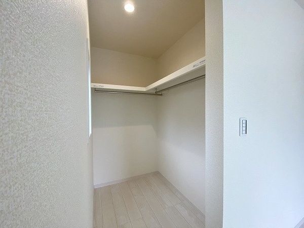 橿原市石原田町の中古一戸建て