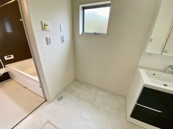 橿原市石原田町の中古一戸建て