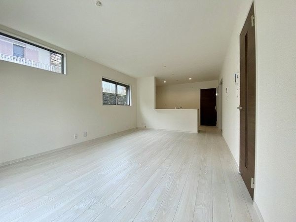 橿原市石原田町の中古一戸建て