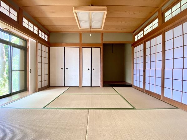 生駒市あすか野北３丁目の中古一戸建て