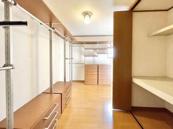 香芝市西真美３丁目の中古一戸建て