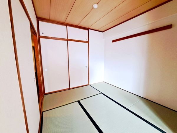 ヴィルヌーブ学園前Ｉコンセルト　中古マンション