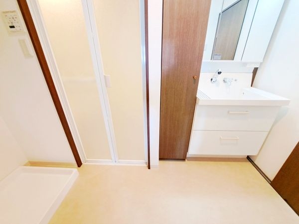 ヴィルヌーブ学園前Ｉコンセルト　中古マンション