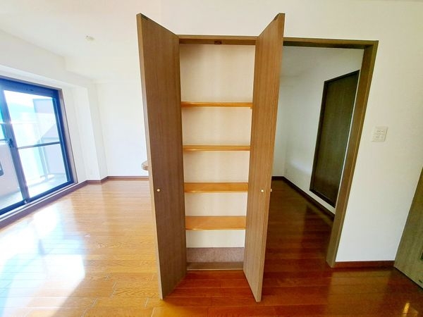 ヴィルヌーブ学園前Ｉコンセルト　中古マンション