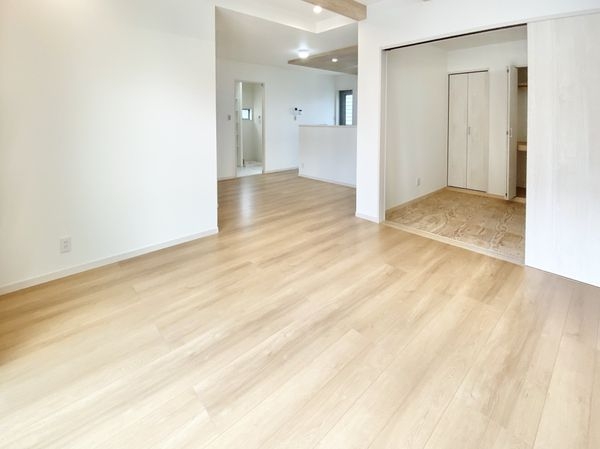 大和高田市東中２丁目　新築一戸建て