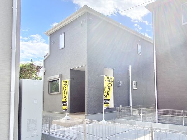 磯城郡川西町大字結崎　新築一戸建て　１３期　２号棟