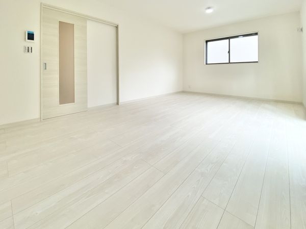 磯城郡川西町大字結崎　新築一戸建て　１３期　２号棟