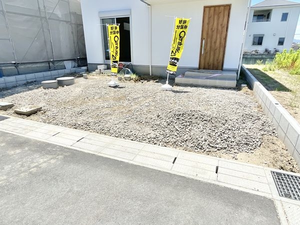 橿原市曲川３丁目　新築一戸建て　１号地