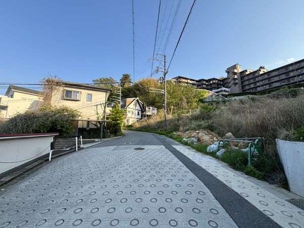 生駒市仲之町　新築一戸建て　１期　２号棟