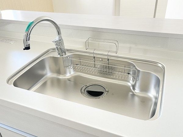 生駒市仲之町　新築一戸建て　１期　２号棟