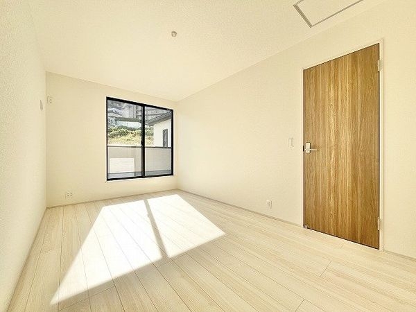 生駒市仲之町　新築一戸建て　１期　１号棟