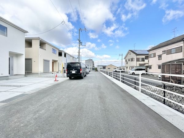 橿原市新口町　新築一戸建て　第７　１号棟
