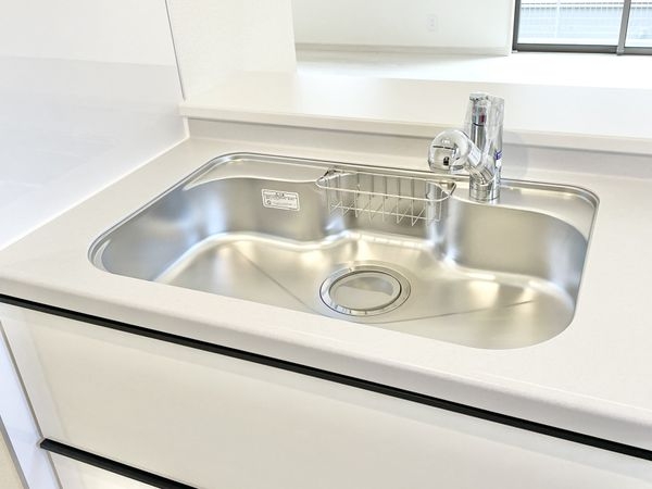 橿原市新口町　新築一戸建て　第７　１号棟