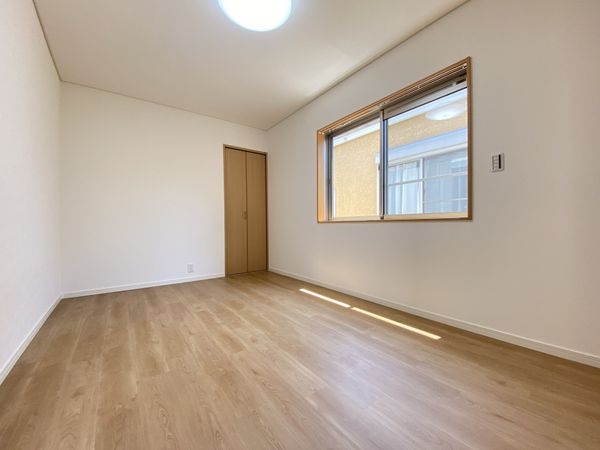 香芝市五位堂１丁目の中古一戸建て